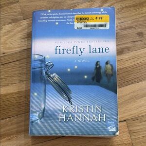 Firefly Lane by Kristin Hannah